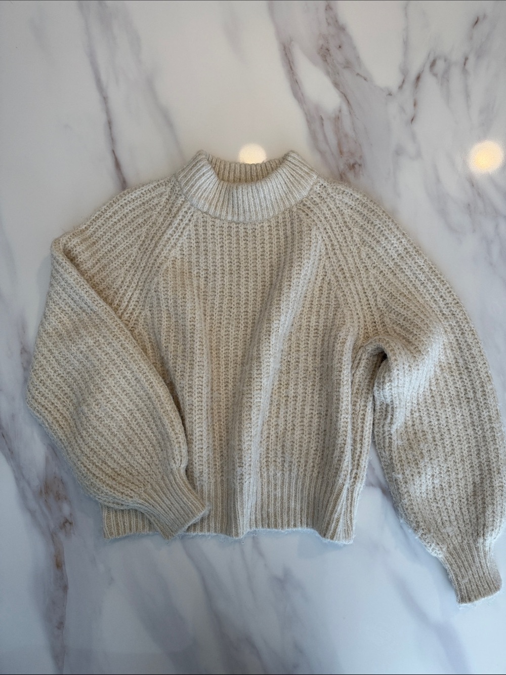 Universal Thread Cozy Soft Relaxed Fit Turtleneck Sweater Small Cream White